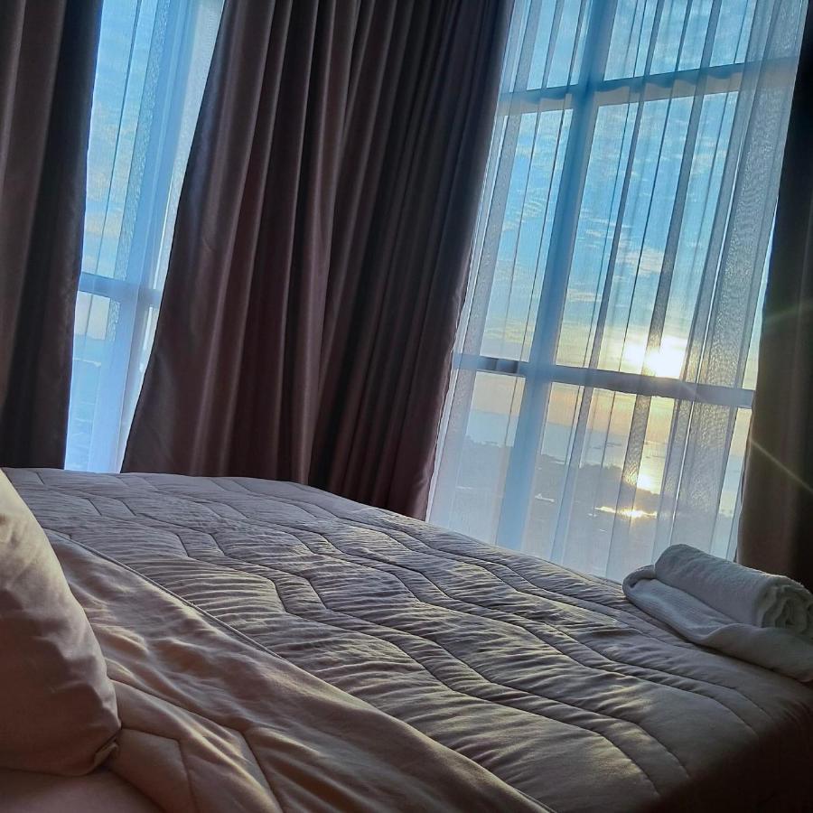 Sleptopia At Formosa Residence New Best Cozy Place In Town ナゴヤ エクステリア 写真