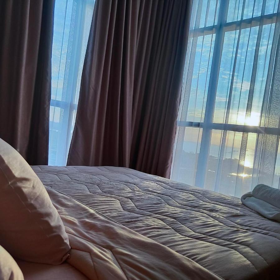 Sleptopia At Formosa Residence New Best Cozy Place In Town ナゴヤ エクステリア 写真